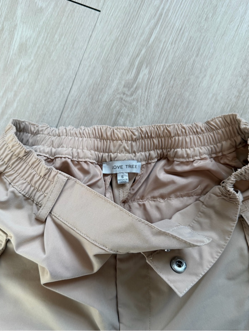 Shorts - Picture 2 of 3